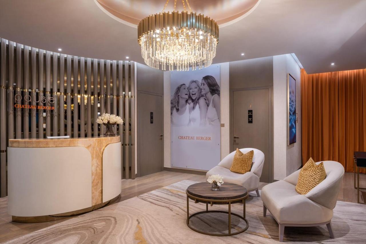 Paramount Hotel Midtown Dubai Exterior foto The interior of the salon